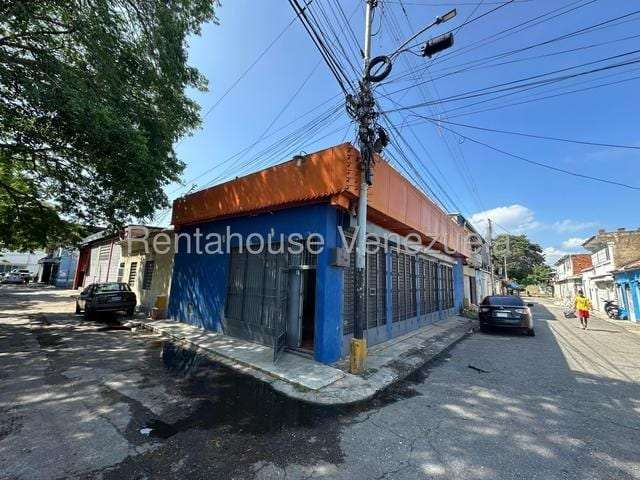 Commercial space in Urbanizacion San Ignacio, Maracay - 1