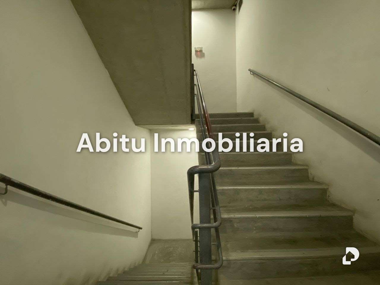 Oficina en Campo Alegre, Caracas – 9
