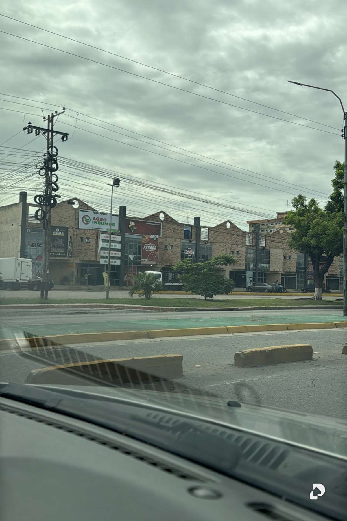 Local comercial en Villas del Este, Turmero – 8