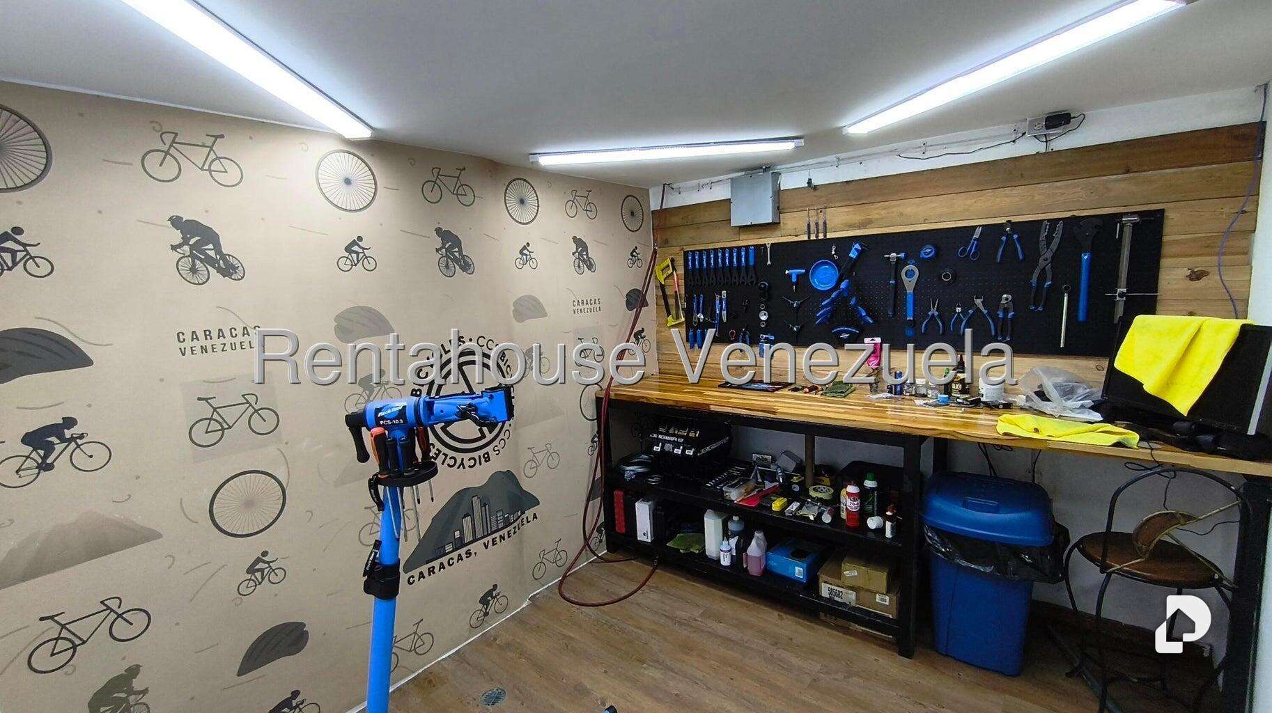 Local comercial en Macaracuay, Caracas – 13