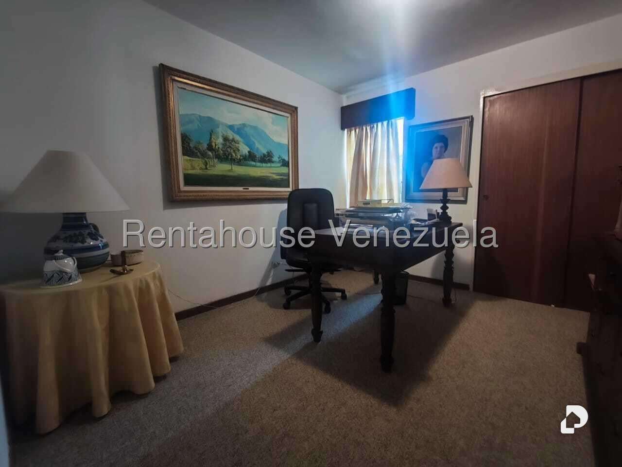 Apartamento en Prados del Este, Caracas – 11