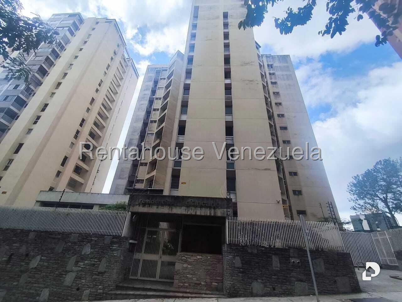 Apartamento en Prados del Este, Caracas – 1