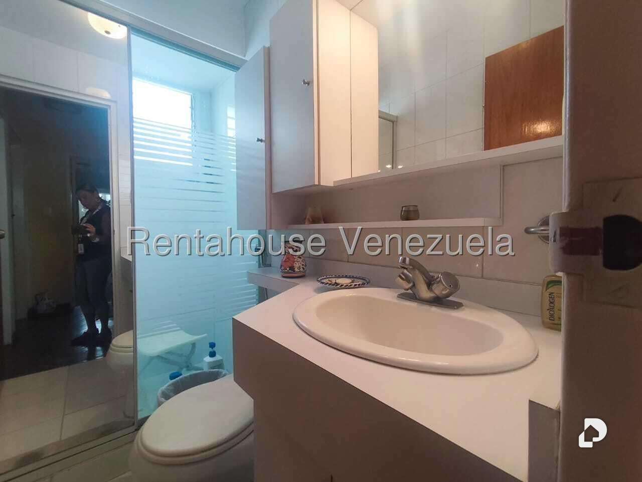 Apartamento en Prados del Este, Caracas – 14