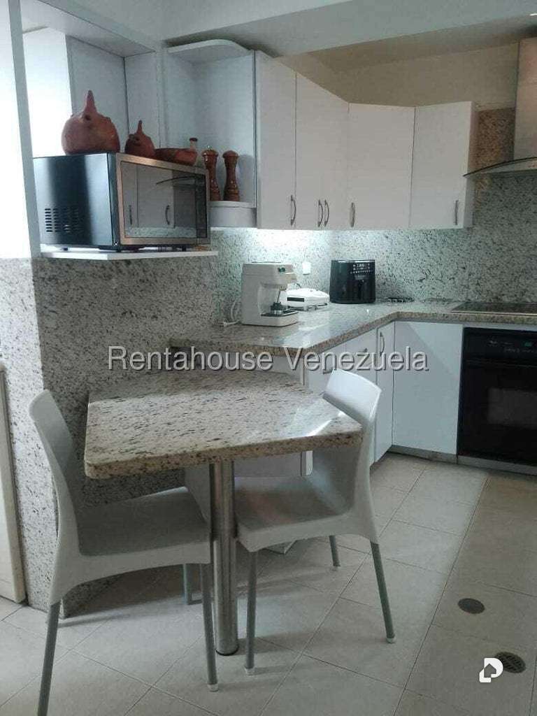 Apartamento en Prados del Este, Caracas – 21