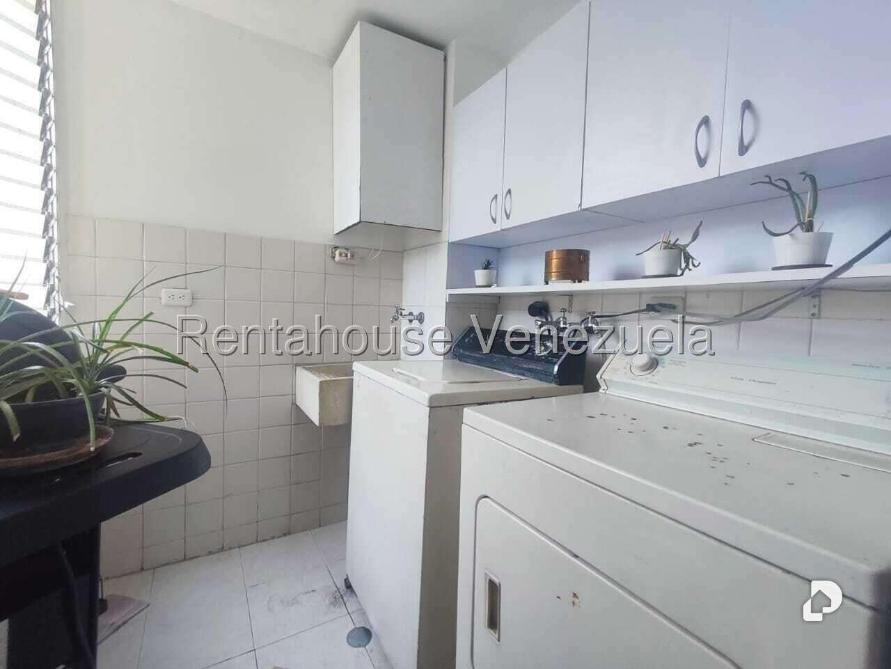 Apartamento en Prados del Este, Caracas – 17