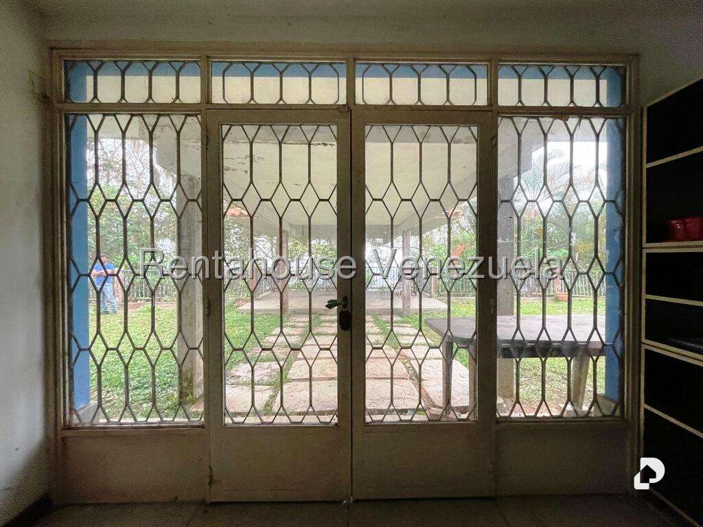 Casa en Los Guayabitos, Caracas – 65