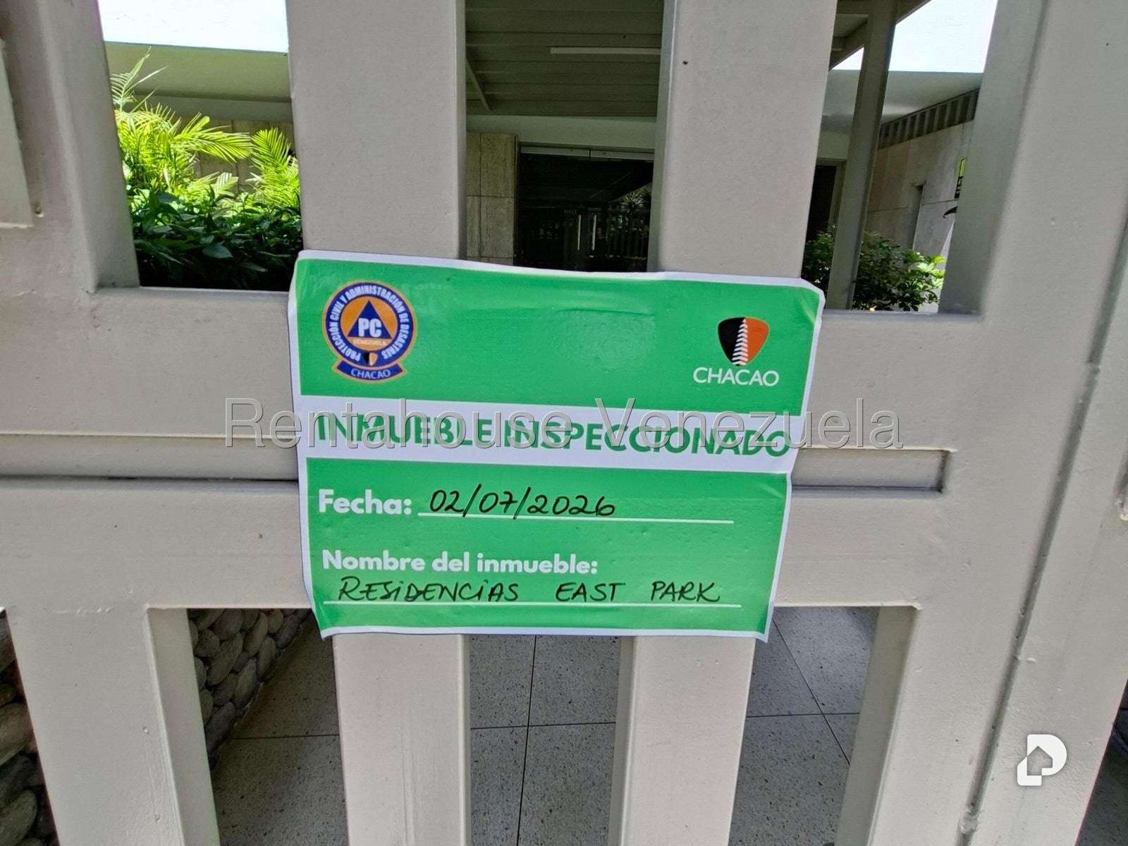Apartamento en Los Palos Grandes, Caracas – 15