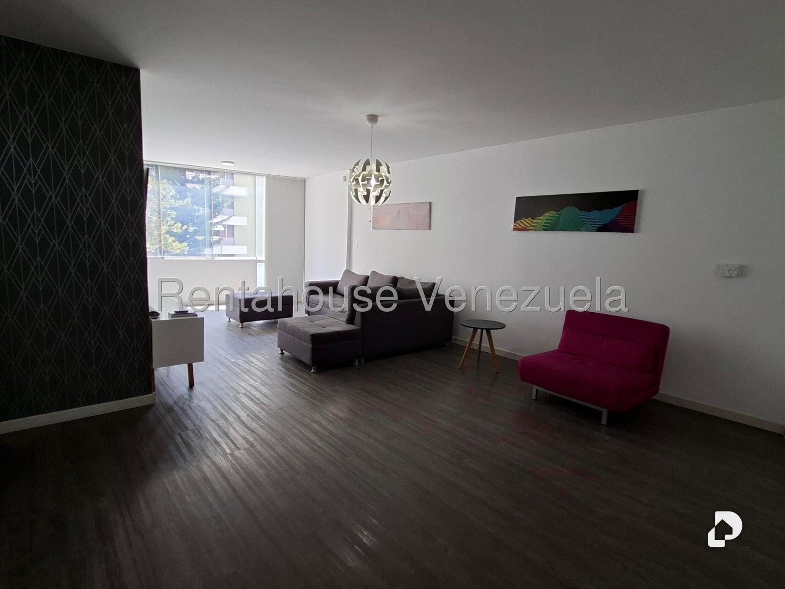 Apartamento en Los Palos Grandes, Caracas – 4