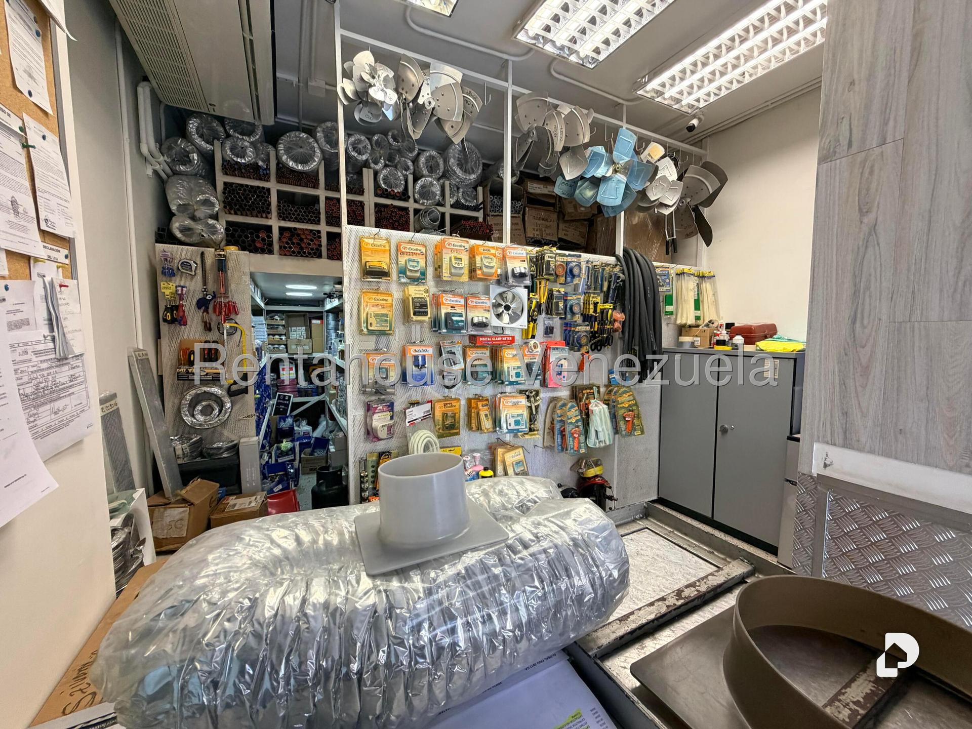 Local comercial en Los Palos Grandes, Caracas – 5