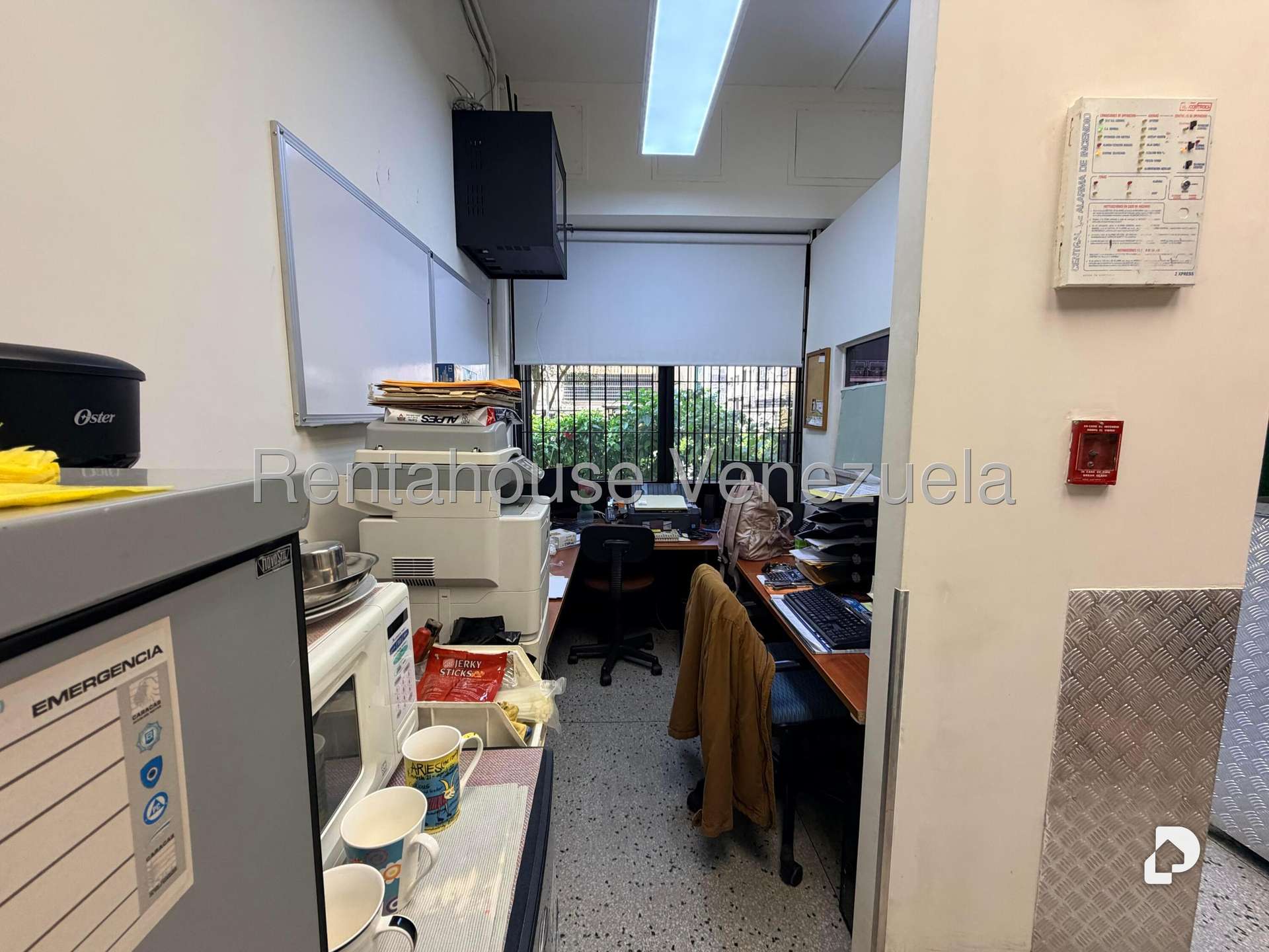 Local comercial en Los Palos Grandes, Caracas – 6