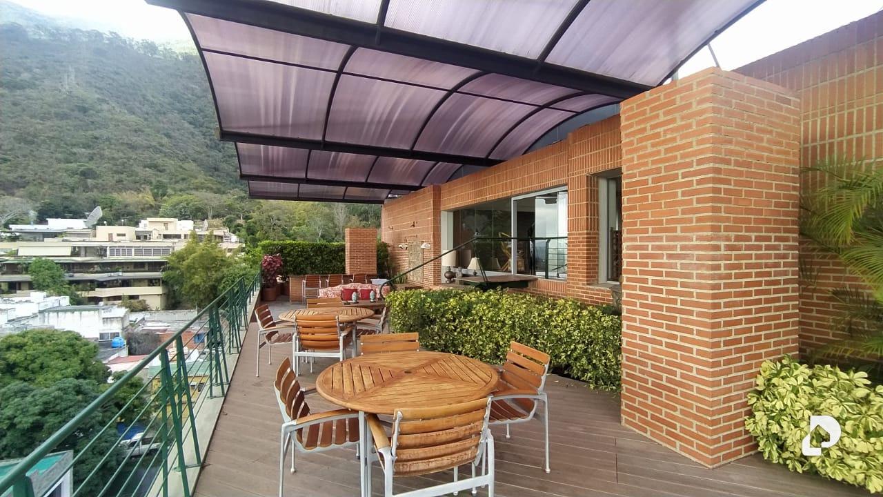Apartamento en Los Palos Grandes, Caracas – 2