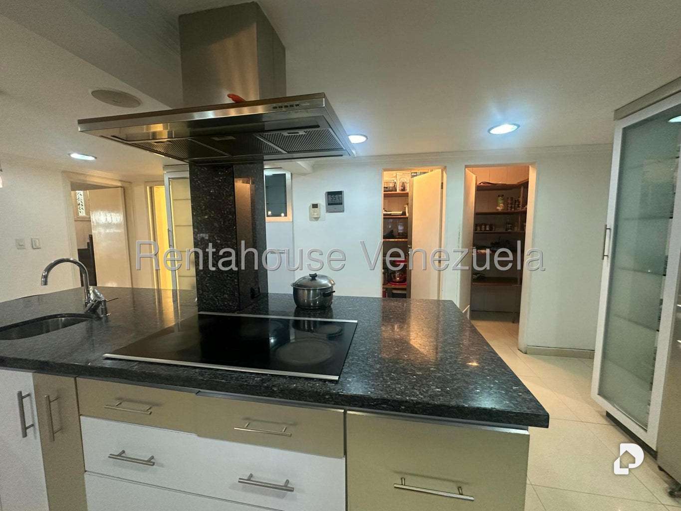 Casa en La Lagunita Country Club, Caracas – 41