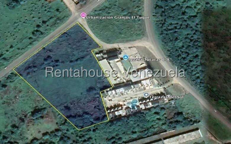 Terreno en Tucacas - 1