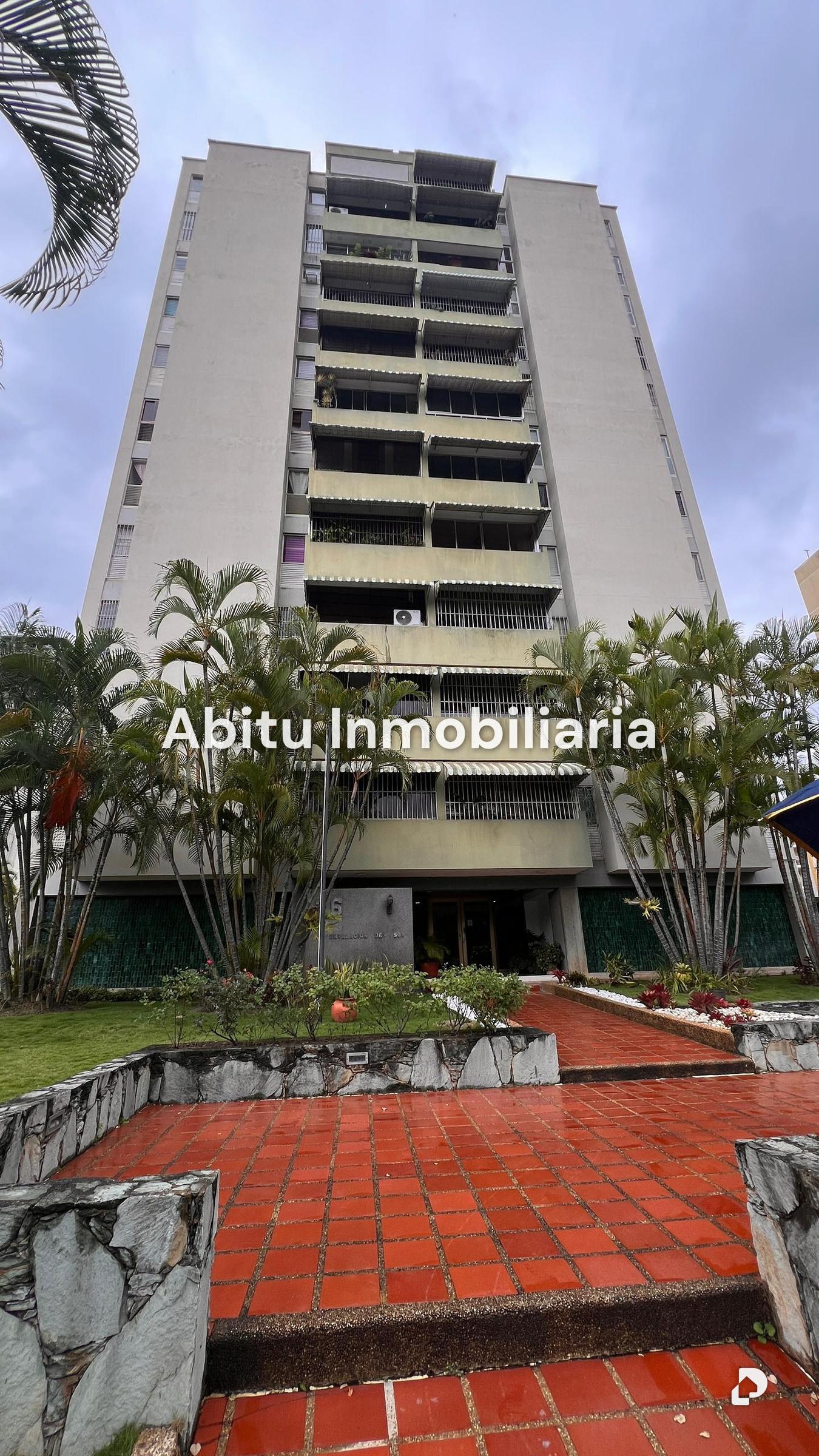 Apartment in Santa Paula, Caracas – 1