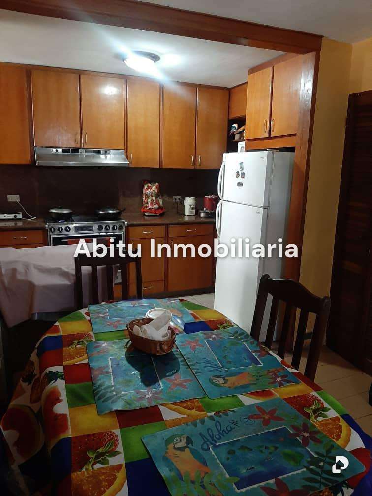 Apartment in Santa Paula, Caracas – 3