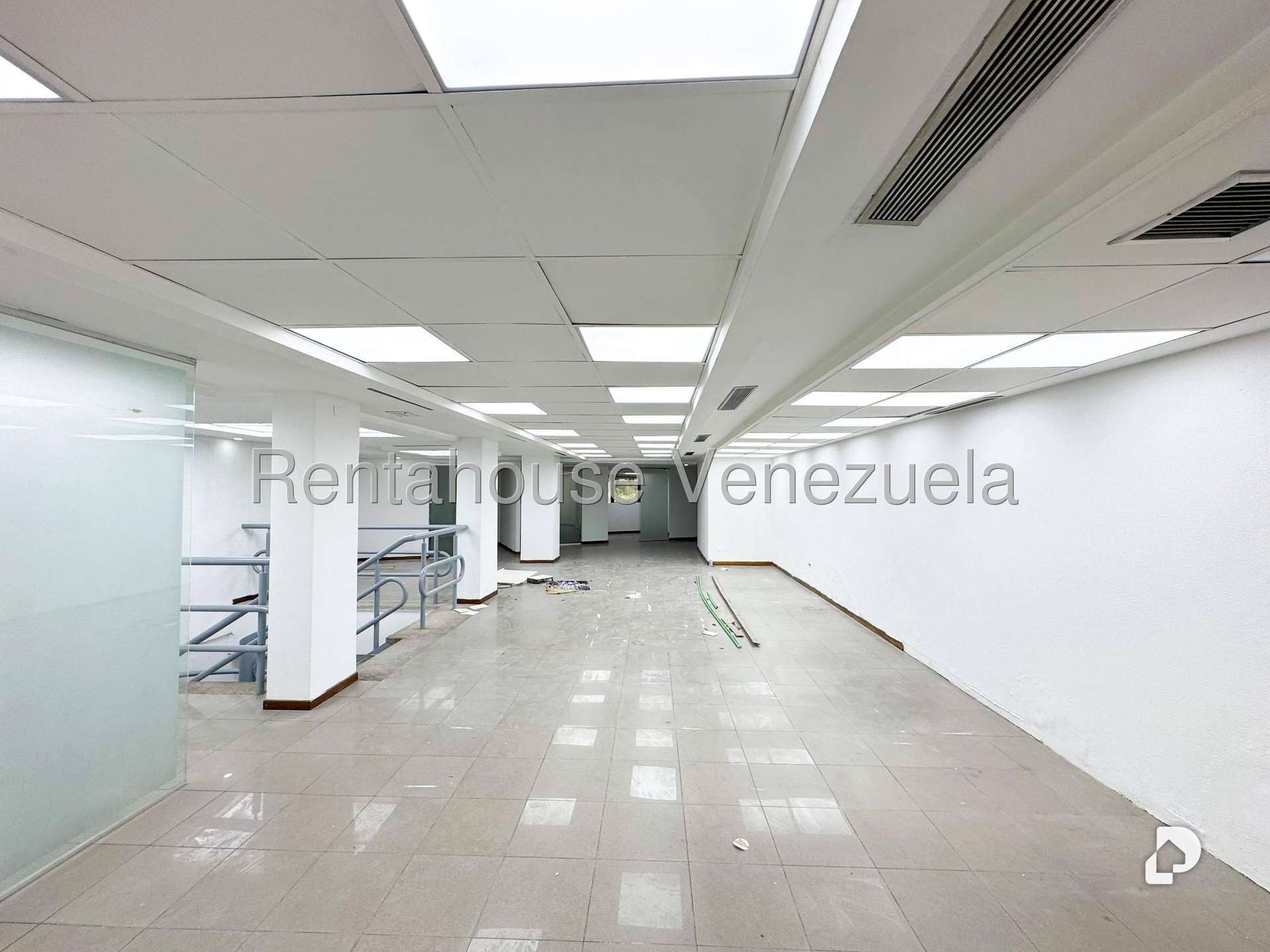 Edificio en Chacao, Caracas – 18