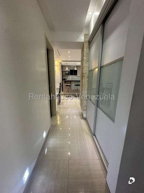 Apartamento en La Boyera, Caracas – 19