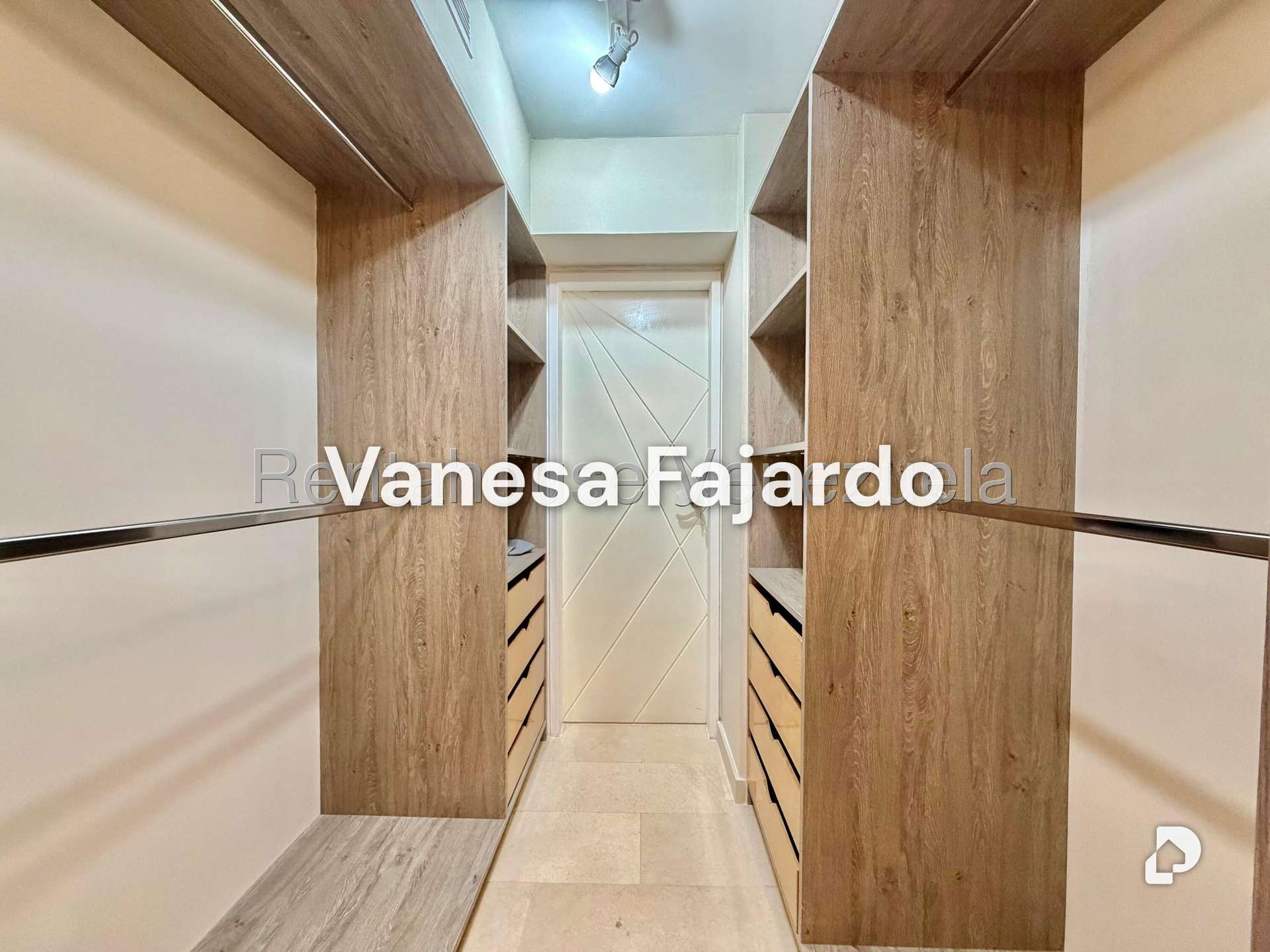 Apartamento en Chulavista, Caracas – 13