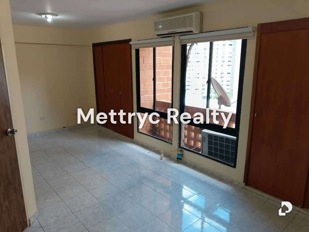 Apartamento en Los Mangos, Valencia – 10