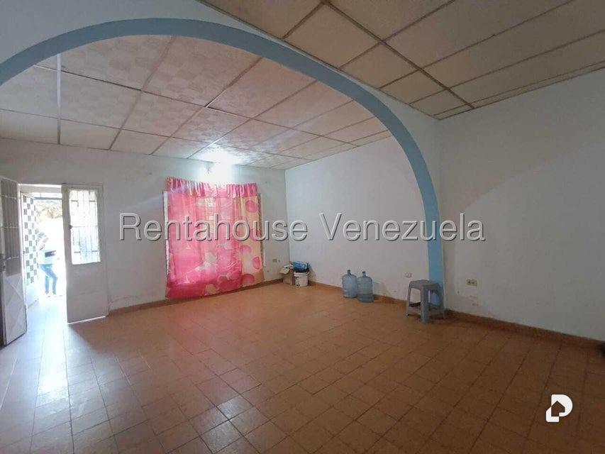 House in La Coromoto, Maracay – 2