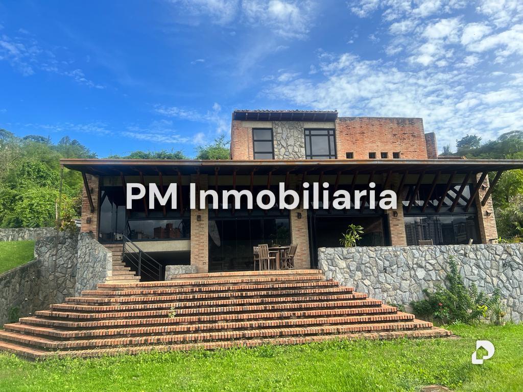 House in Cerro Verde, Caracas – 2