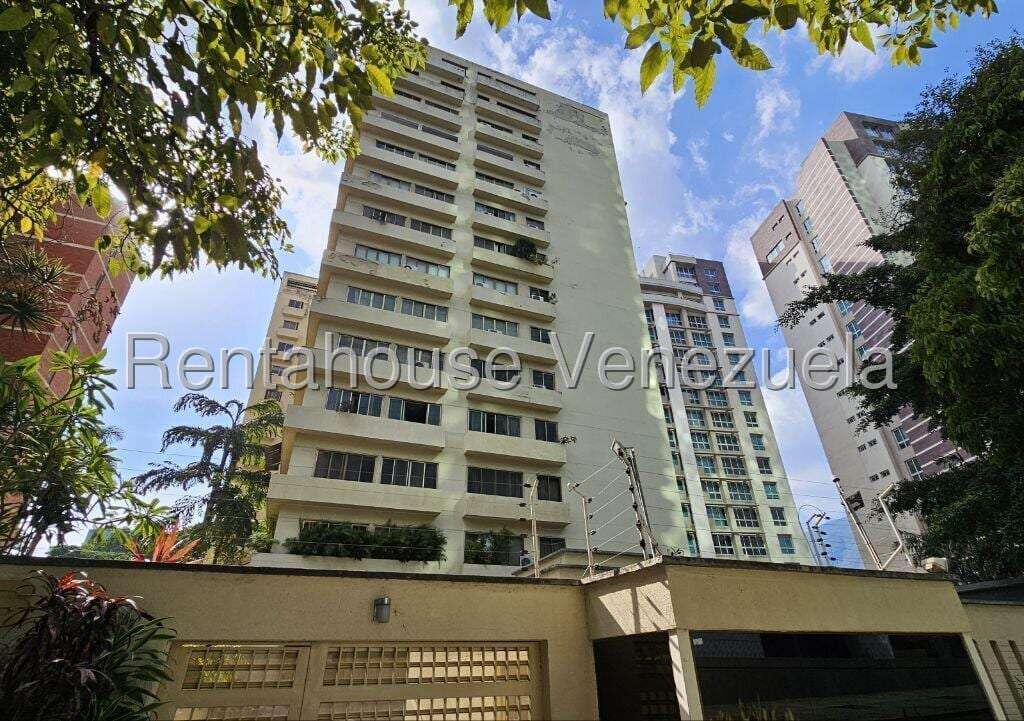 Apartamento en Campo Alegre, Caracas - 1