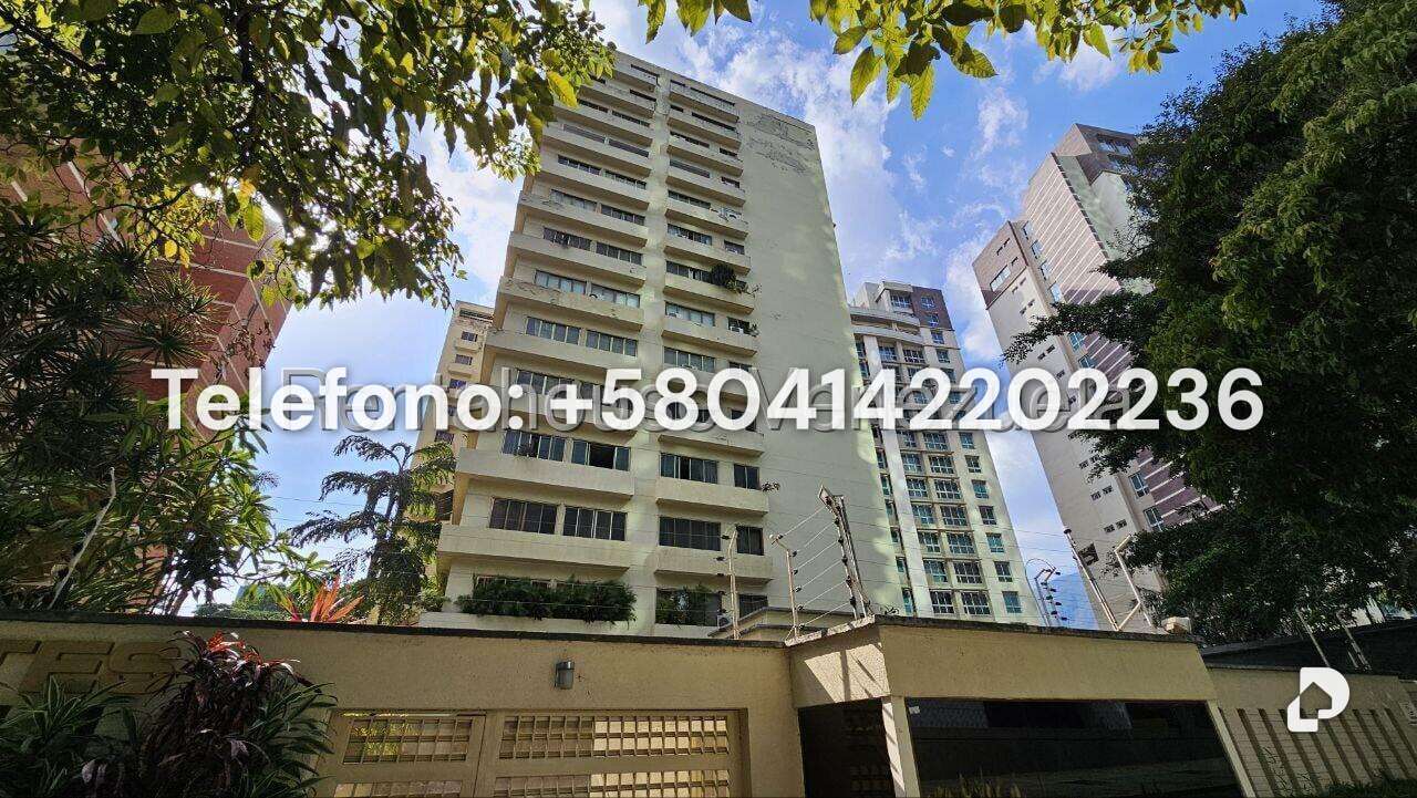 Apartamento en Campo Alegre, Caracas – 1