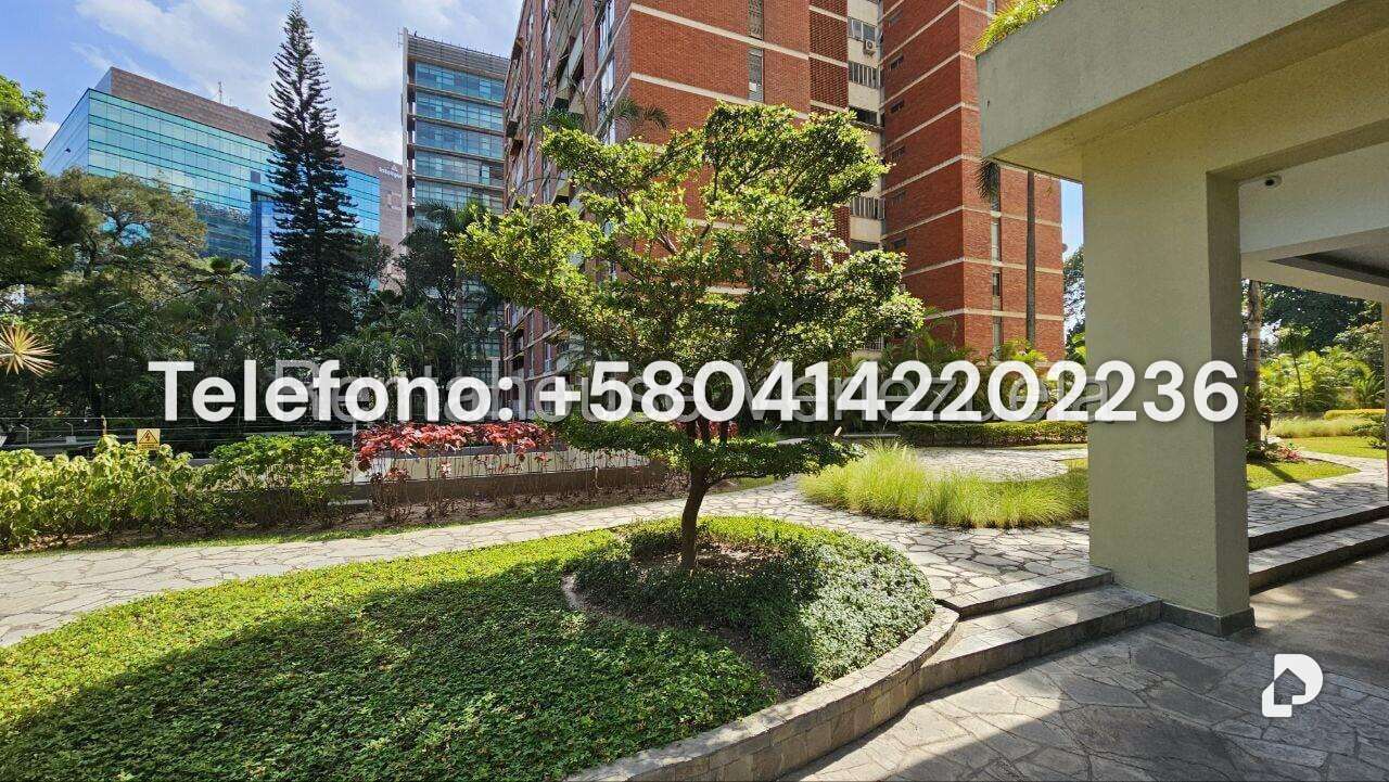 Apartamento en Campo Alegre, Caracas – 17