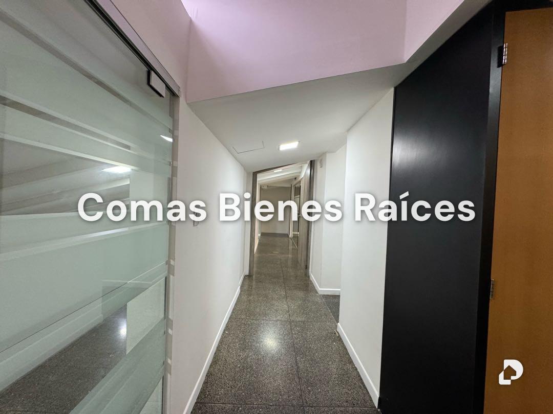 Oficina en Las Mercedes, Caracas – 2
