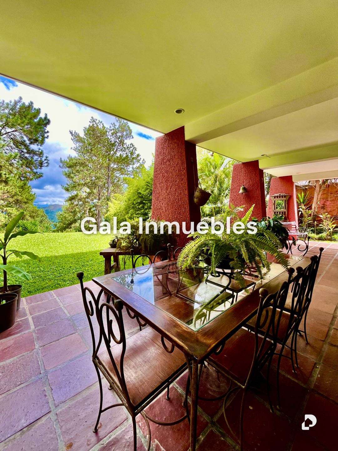 Casa en La Lagunita, Caracas – 11