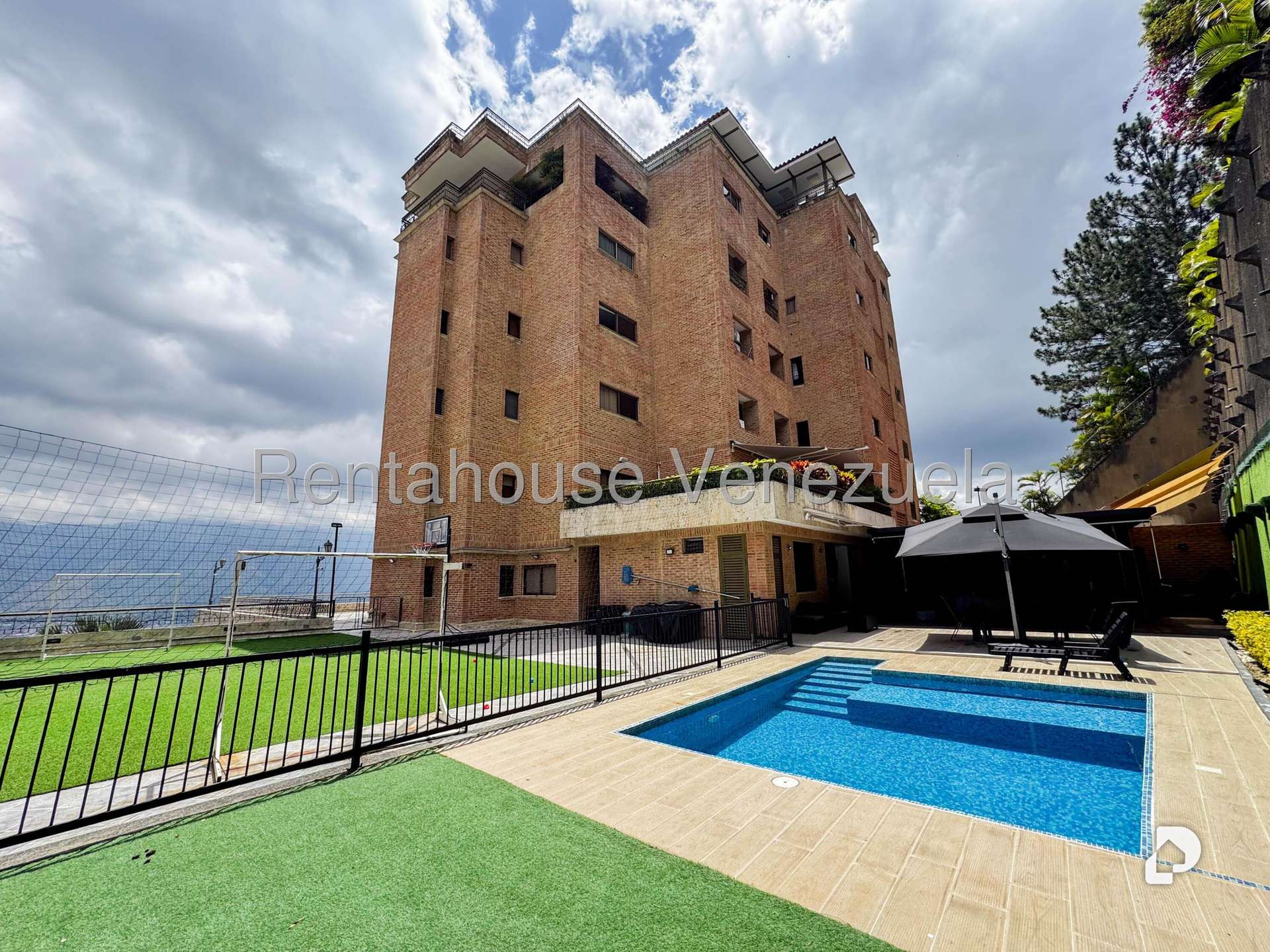 Apartamento en Los Naranjos (del Cafetal), Caracas – 3