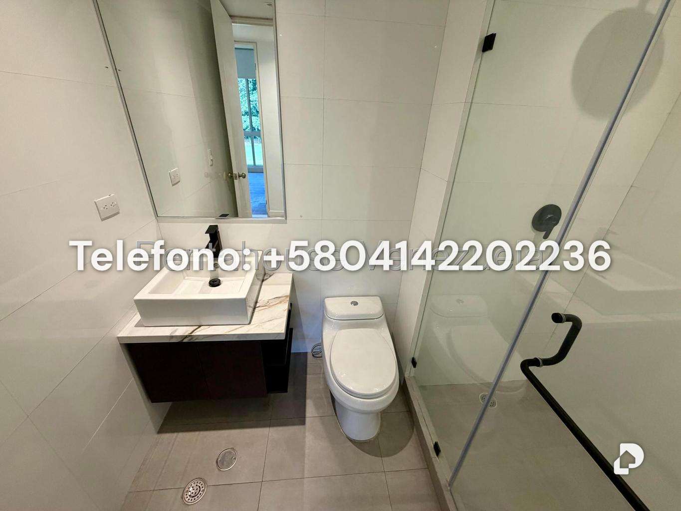 Apartamento en Los Naranjos de las Mercedes, Caracas – 18