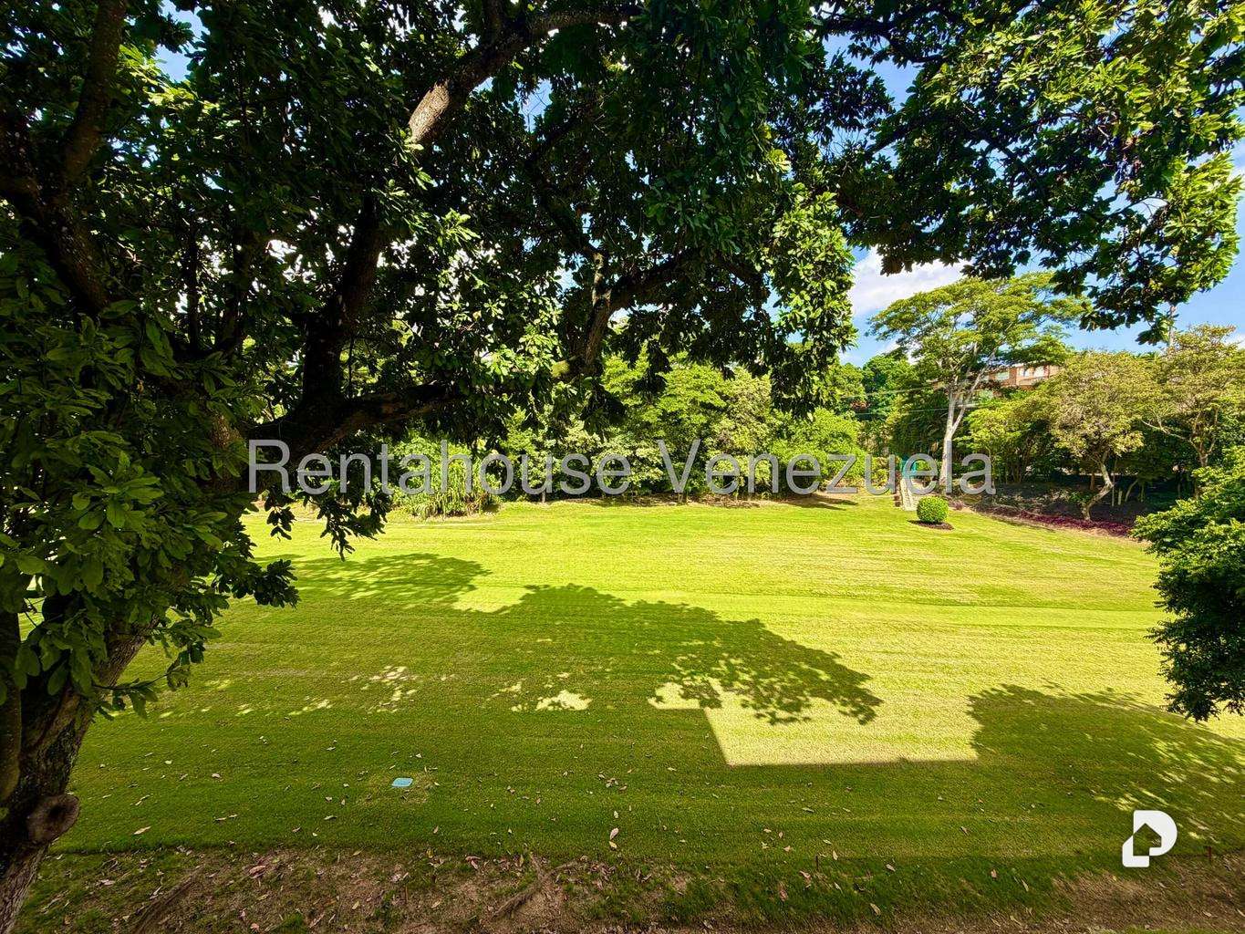 Apartamento en Los Naranjos de las Mercedes, Caracas – 6
