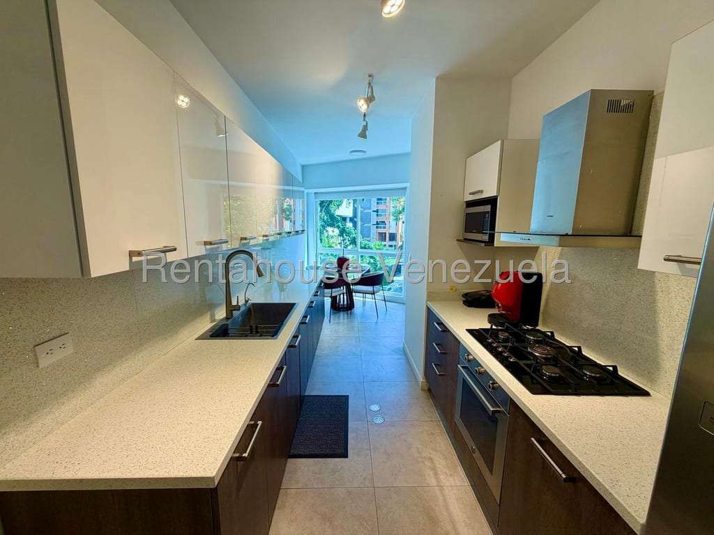 Apartamento en Los Naranjos de las Mercedes, Caracas
