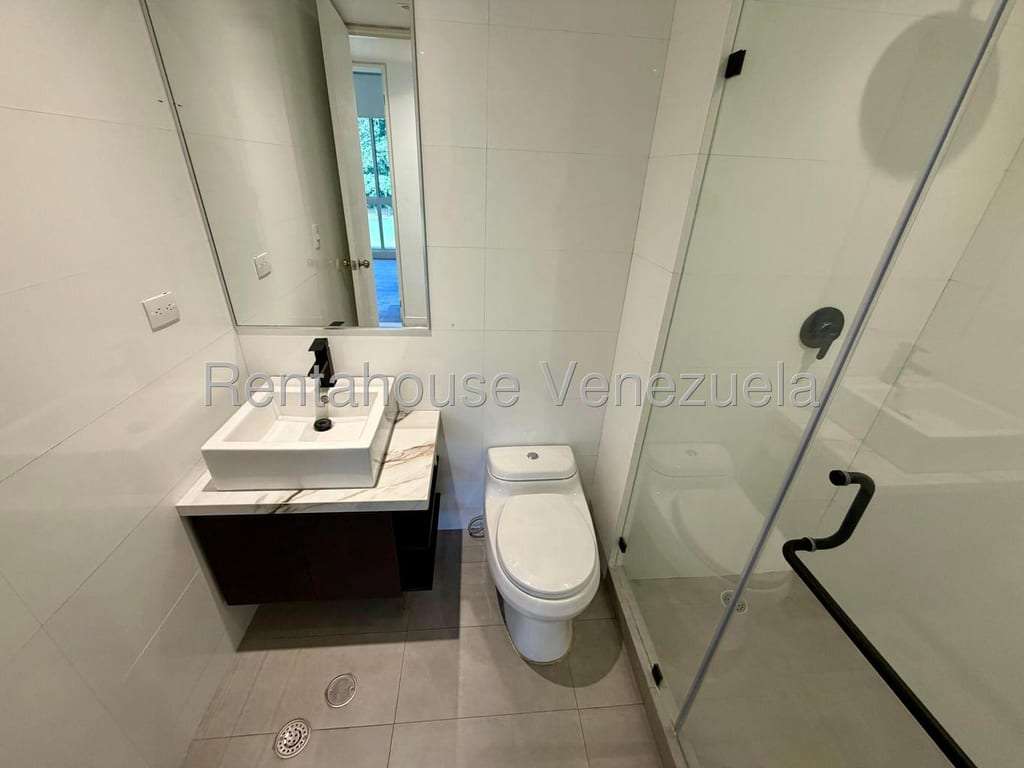 Apartamento en Los Naranjos de las Mercedes, Caracas