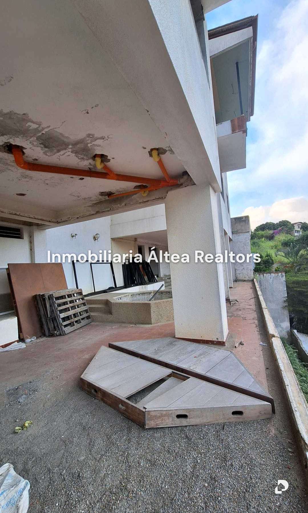 Casa en La Trinidad, Caracas – 14