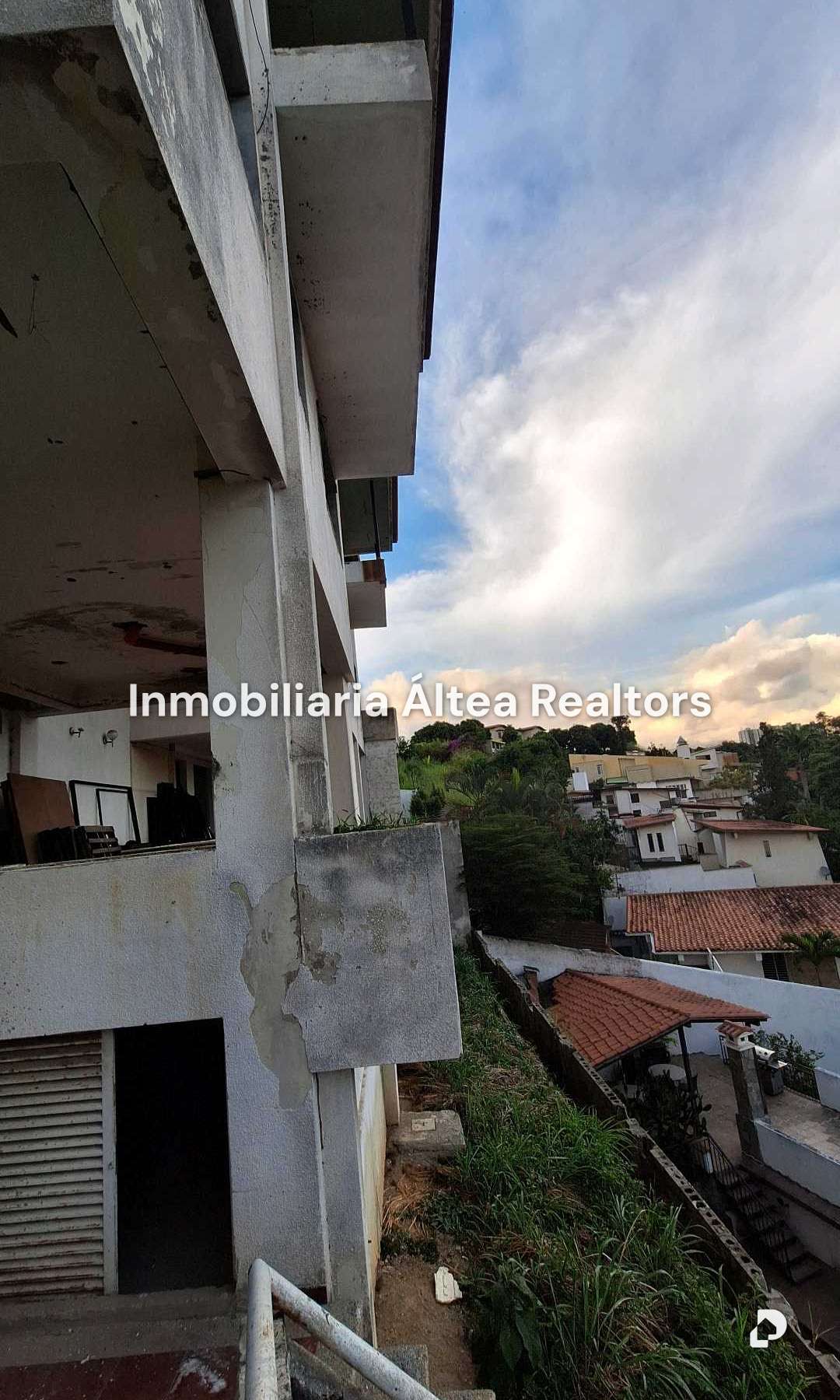 Casa en La Trinidad, Caracas – 11