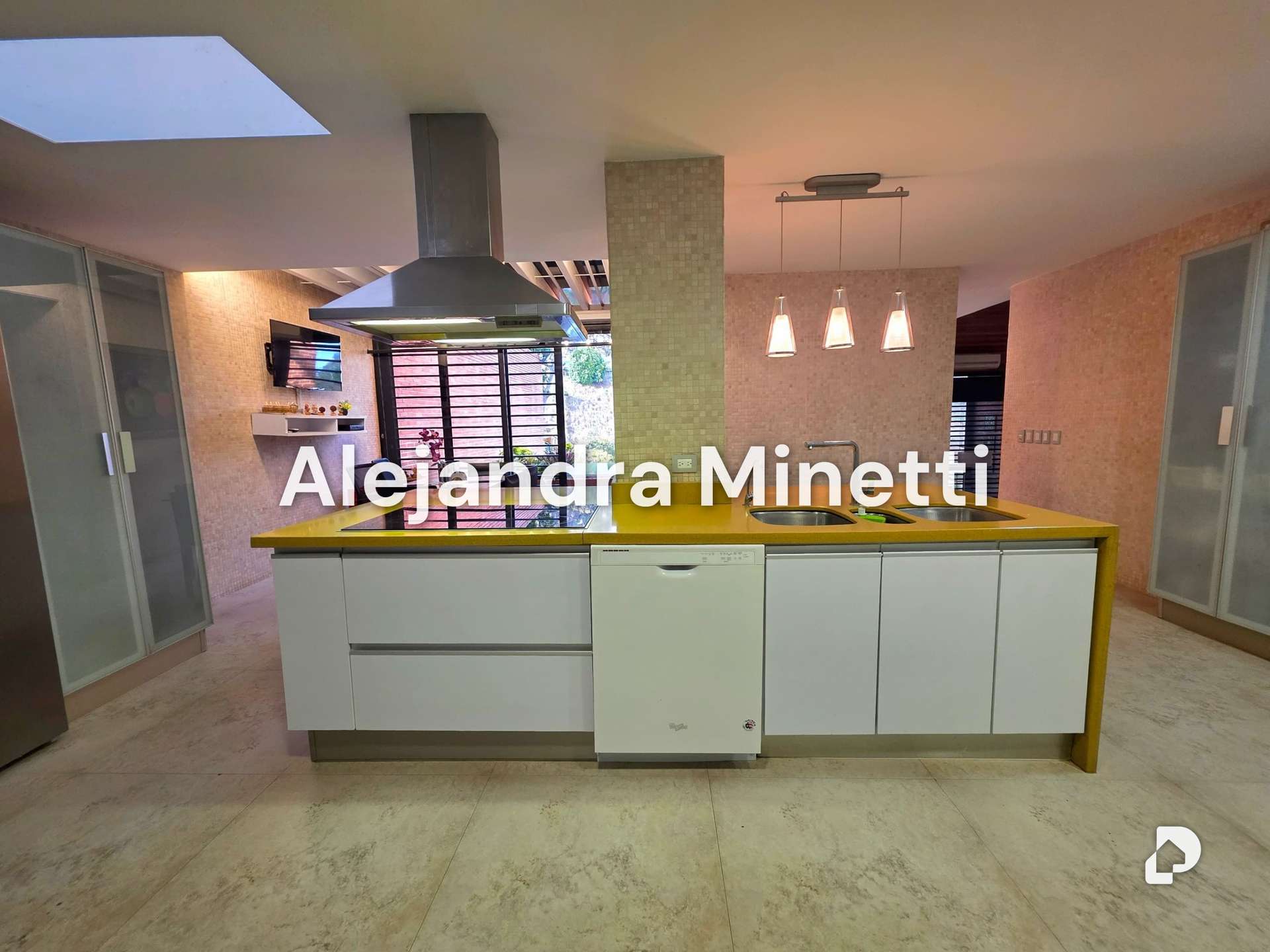 Townhouse in Colinas de Tamanaco, Caracas – 3