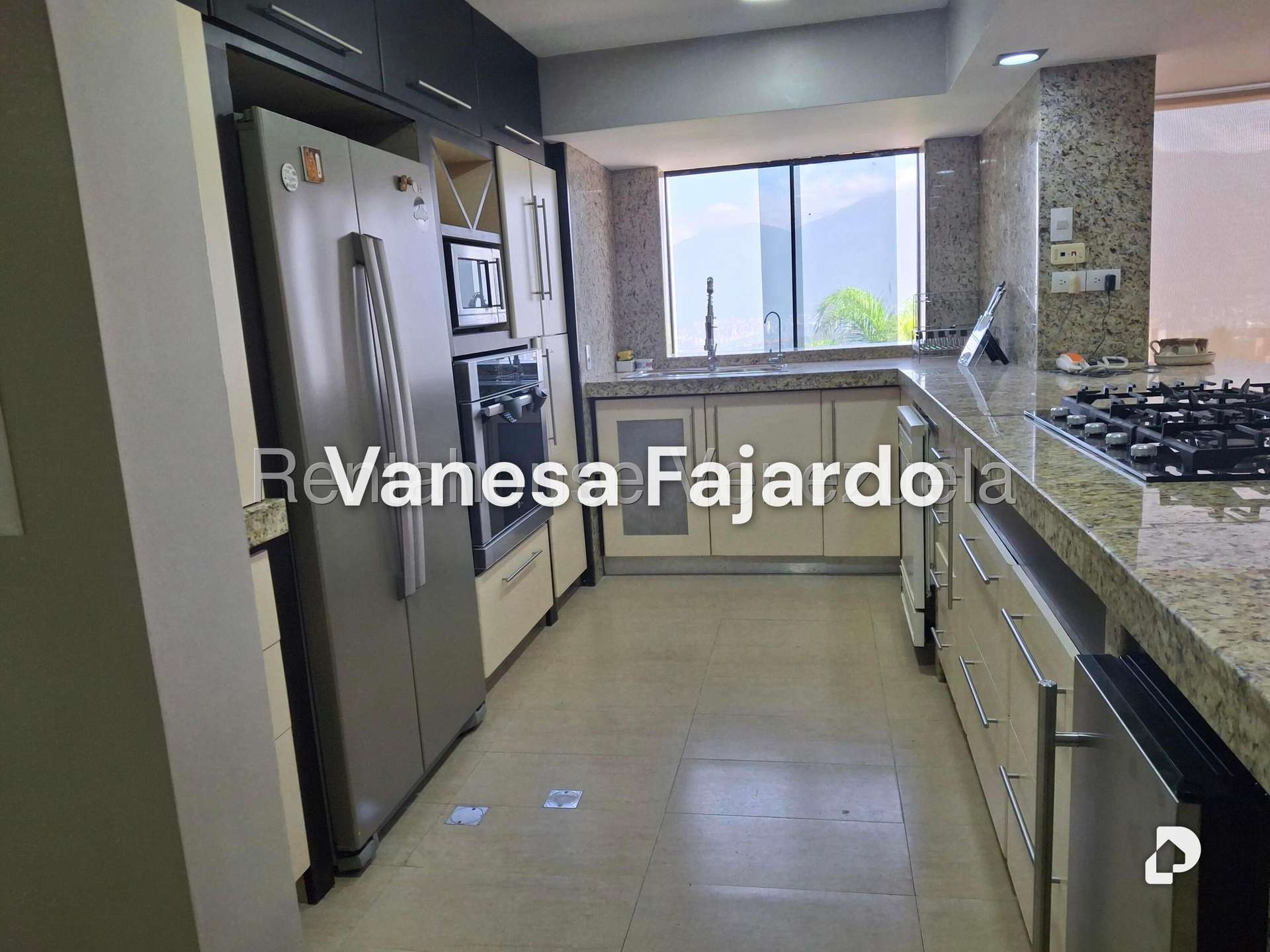 Apartamento en Solar del Hatillo, Caracas – 26