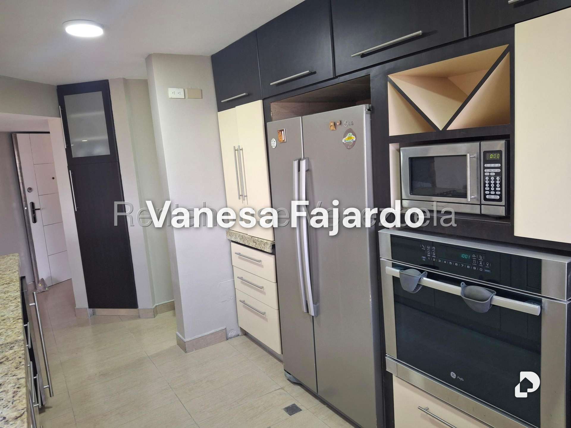 Apartamento en Solar del Hatillo, Caracas – 23