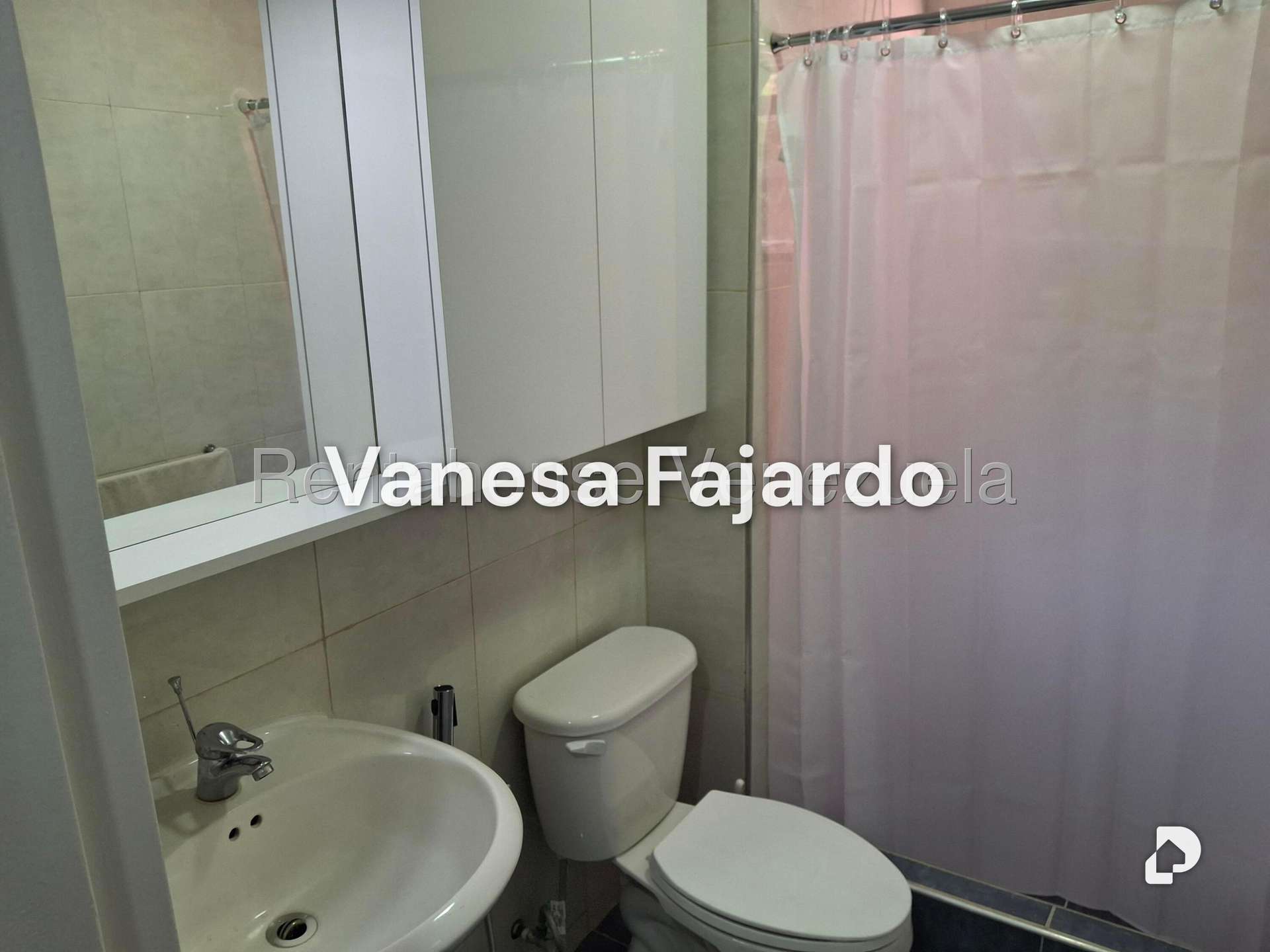 Apartamento en Solar del Hatillo, Caracas – 29