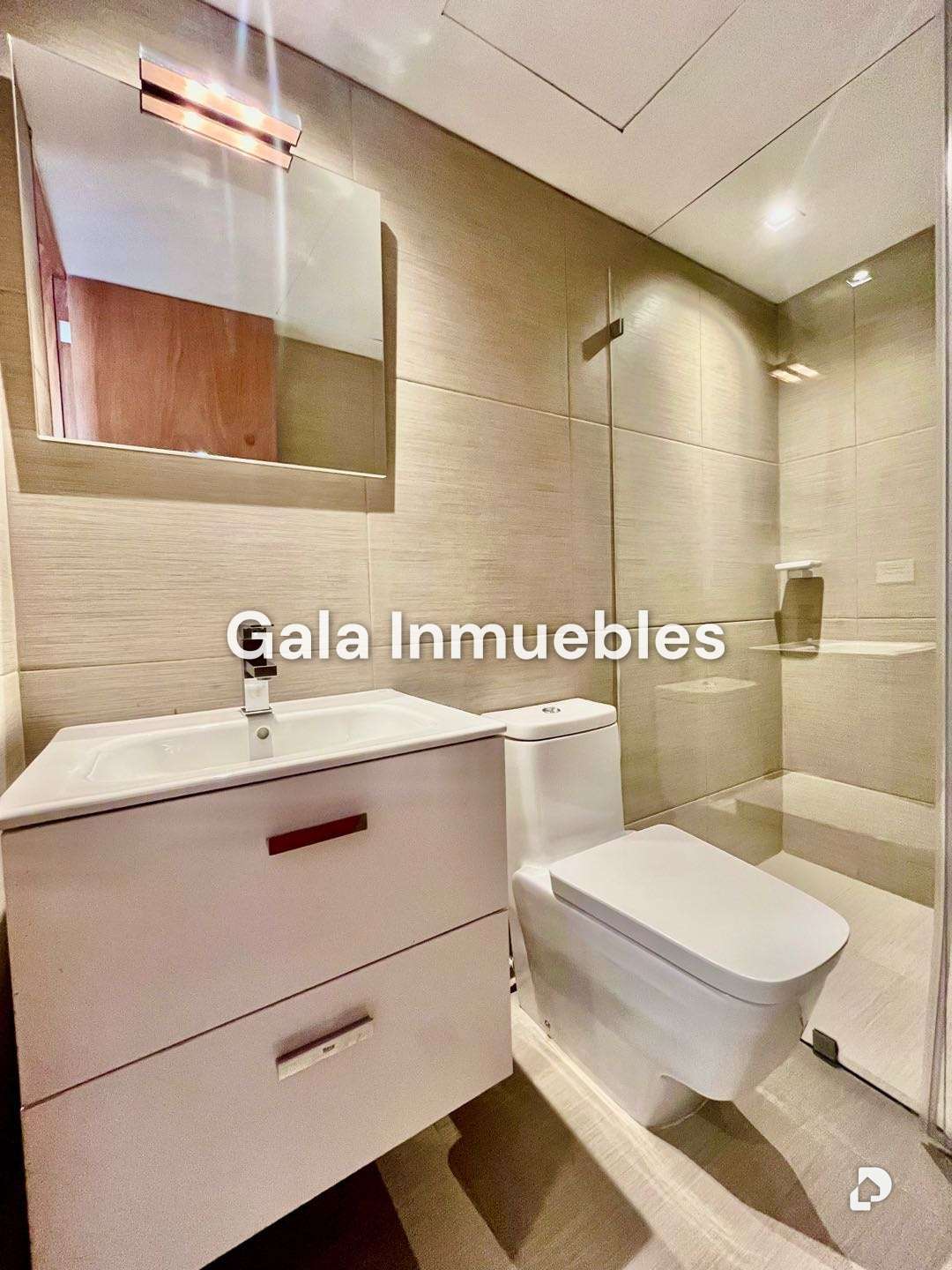 Apartamento en Lomas de Las Mercedes, Caracas – 22