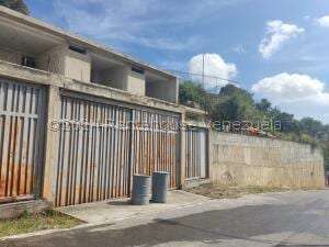 Casa en Prados del Este, Caracas - 1