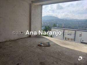 Casa en Prados del Este, Caracas – 30