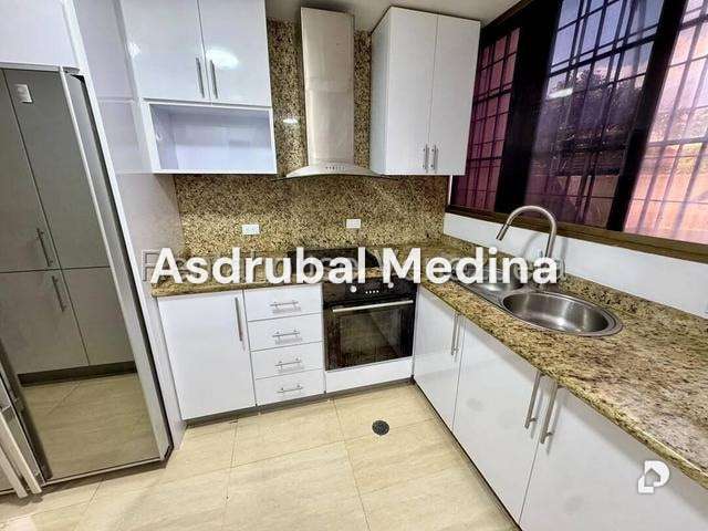 Apartamento en Las Mercedes, Caracas – 6