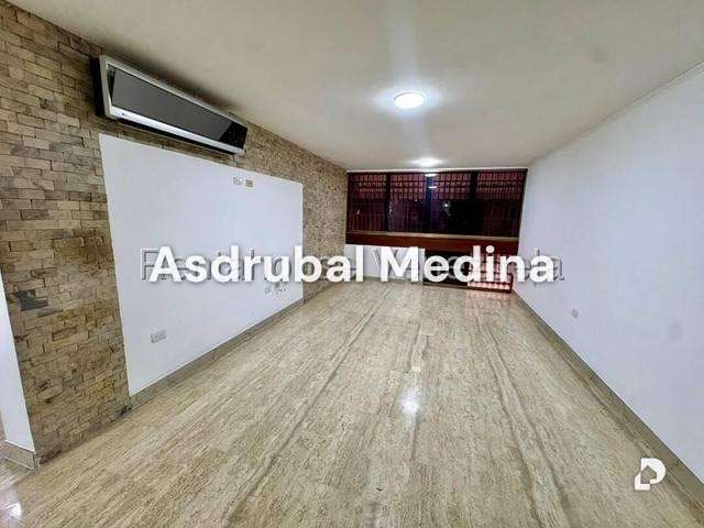Apartamento en Las Mercedes, Caracas – 3