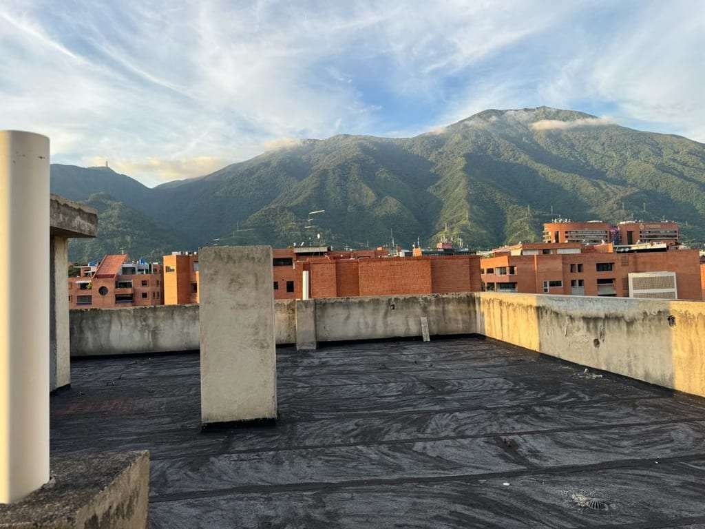 Apartment in Campo Alegre, Caracas - 1