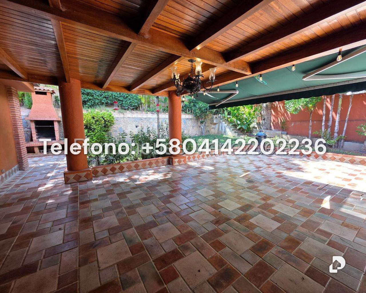 Casa en Prados del Este, Caracas – 23