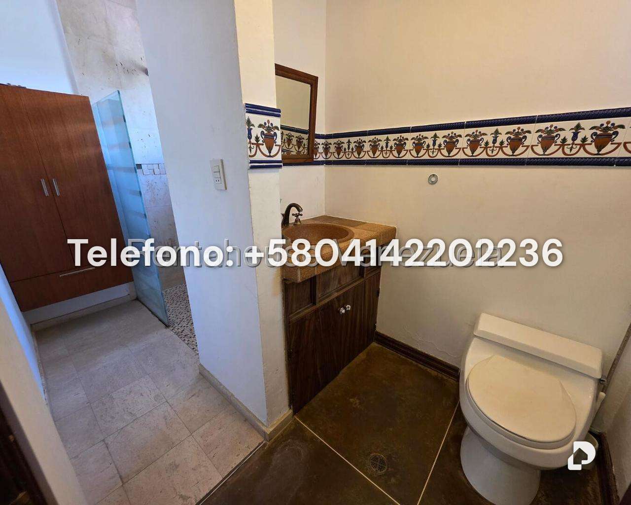 Casa en Prados del Este, Caracas – 29