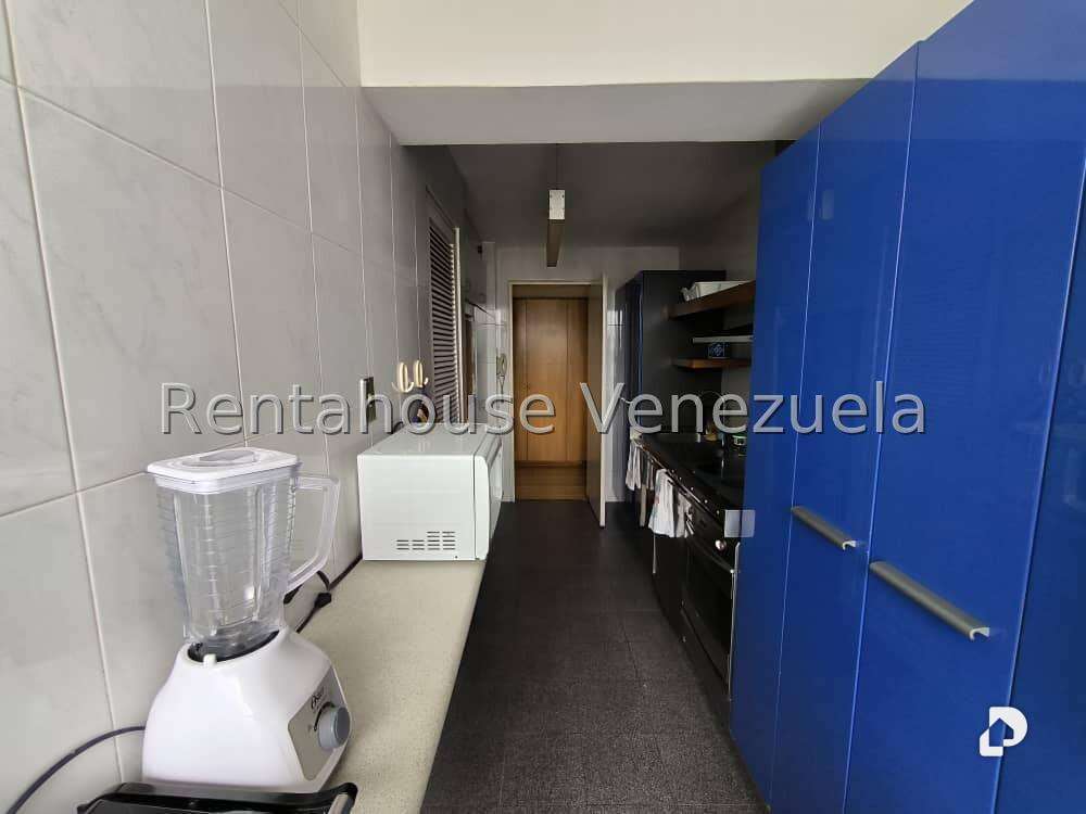 Apartamento en Altamira, Caracas – 12